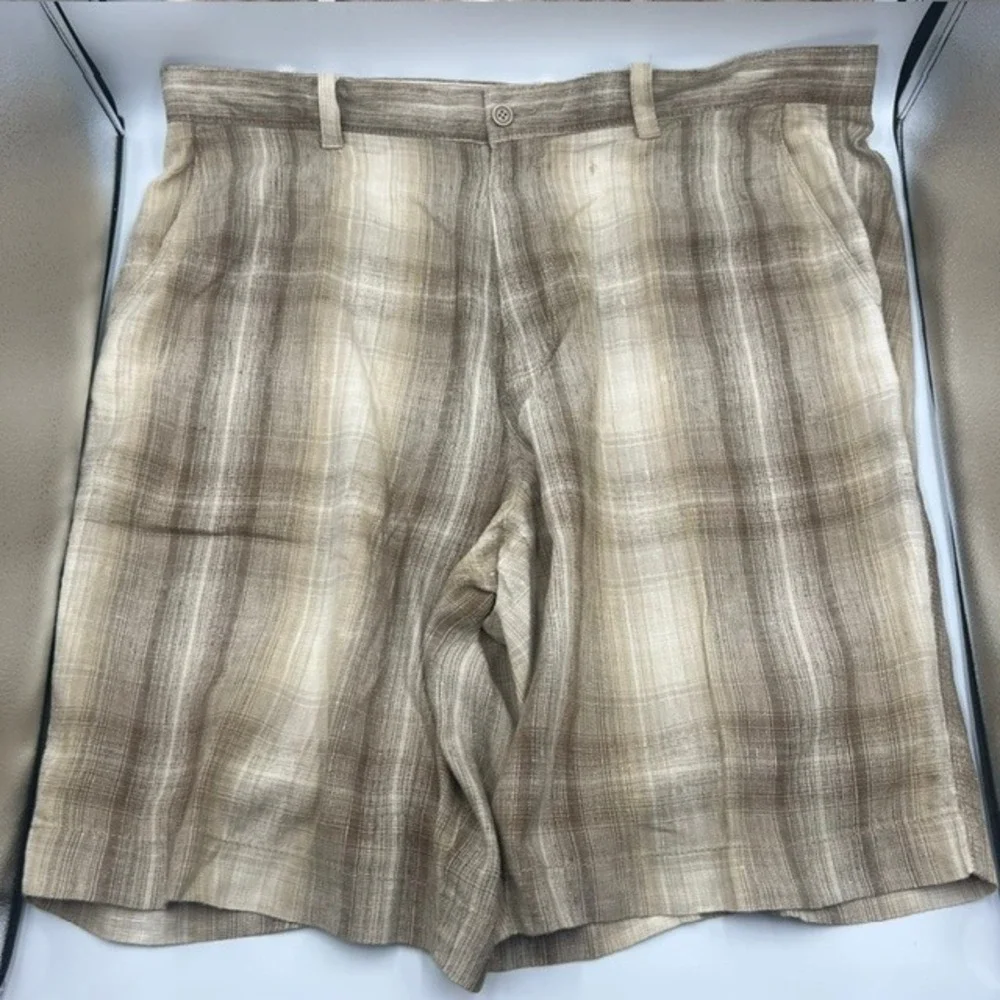 Tommy Bahama Men's 10.5